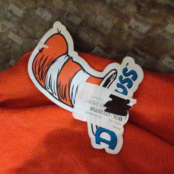 NWT LG Dr. Suess Thing Snuggie/Pajamas/Costume - Picture 3 of 5